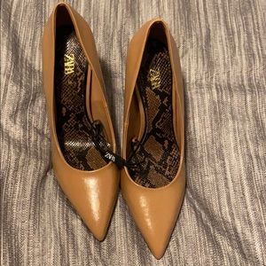 Zara pumps